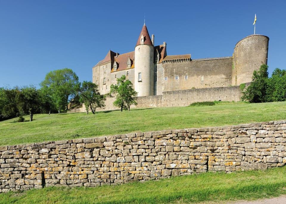 Апартаменты Le Relais Vandenesse-en-Auxois Экстерьер фото